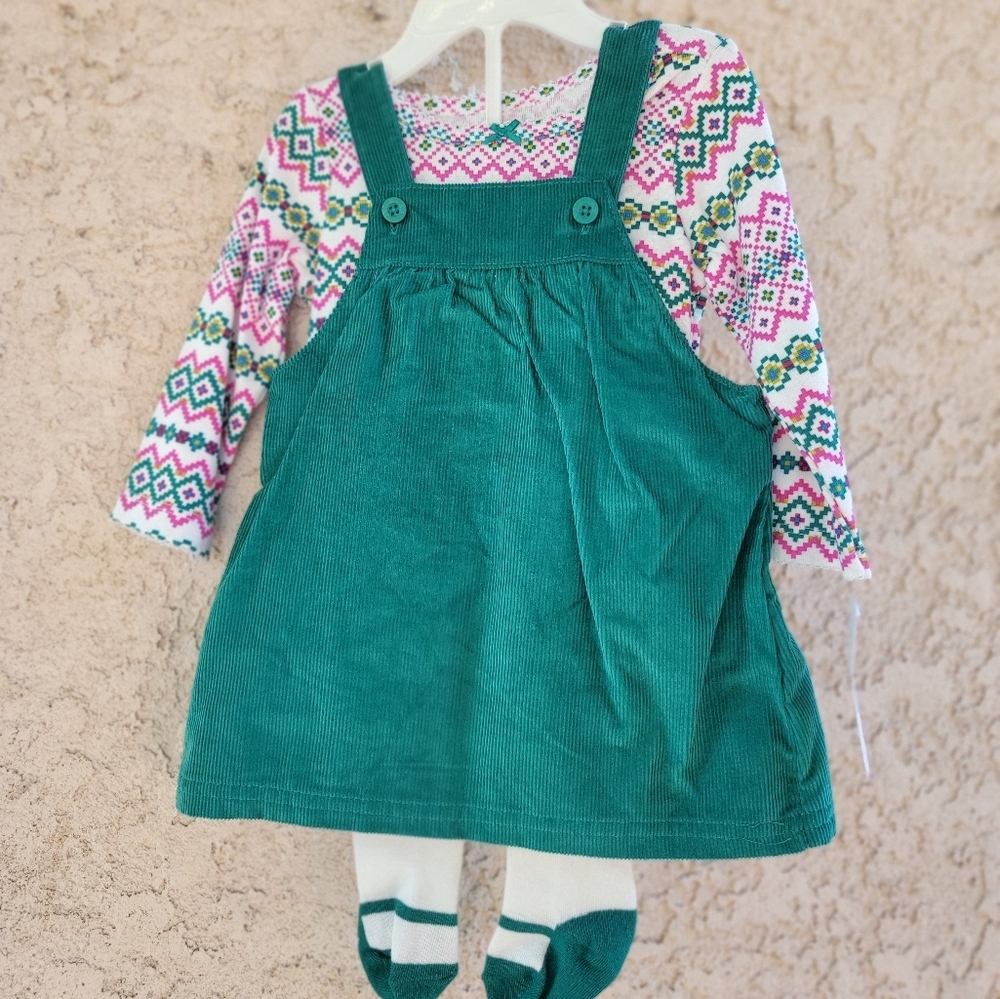 Carter's baby 3 pieces size 9M